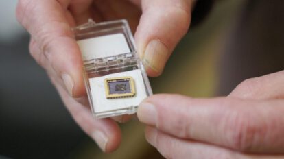 Semiconductor de grafeno para dispositivos más pequeños y rápidos