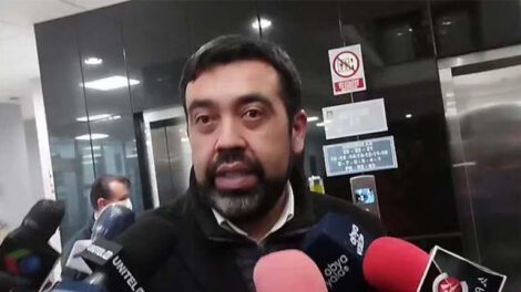 Viceministro de Autonomías Álvaro Ruiz sobre el bloqueo en Colomi