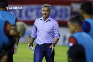 Pablo Lavallén dirigirá al campeón boliviano en esta temporada