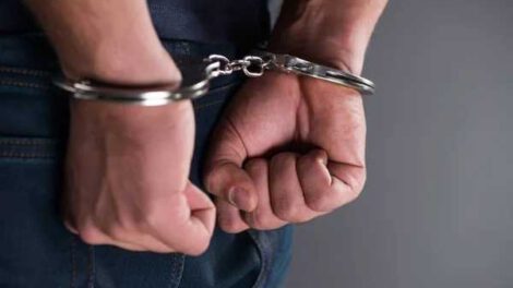 Joven apuñala y mata en la zona El Calvario de Potosí