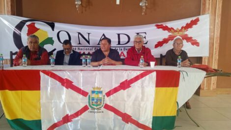 Conade marcha en Sucre para exigir cierre de tribunales judiciales
