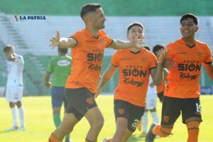 Royal Pari se inyecta sangre dominicana para encarar el torneo