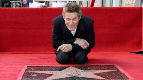 Willem Dafoe recibe estrella en el Paseo de la Fama
