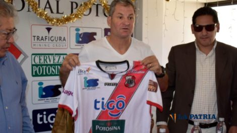 Claudio Biaggio dirige a Nacional Potosí en la Copa Sudamericana