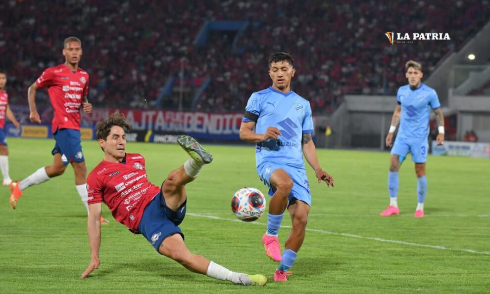 Torneos Apertura y Clausura en el fútbol boliviano
