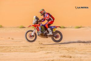 Ricky Brabec lidera Dakar 2024