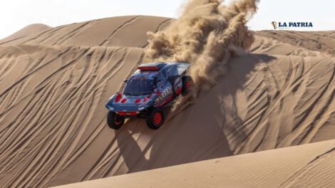 Carlos Sainz en el Rally Dakar