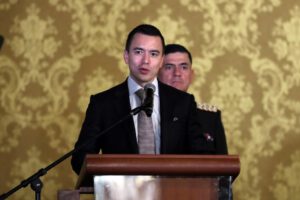 Aumento del IVA en Ecuador propuesto por Daniel Noboa