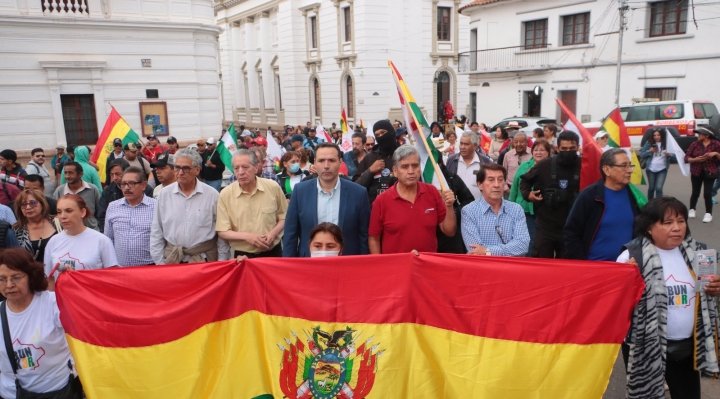 Protestas contra prórroga de magistrados en Sucre