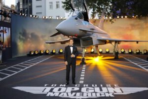 El actor Tom Cruise en el estreno de Top Gun 3