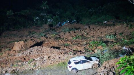 Derrumbes en Chocó dejan 18 fallecidos y 30 heridos