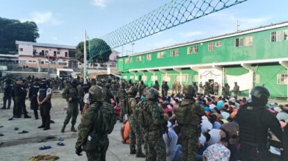 Estado de excepción en Ecuador con 143 detenidos por terrorismo