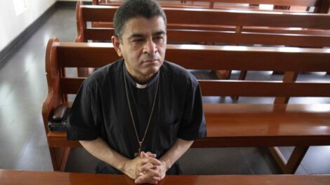 Liberación de religiosos en Nicaragua, incluyendo al obispo Rolando Álvarez
