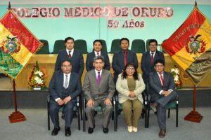 Colegio Médico de Oruro y su historia en Bodas de Oro