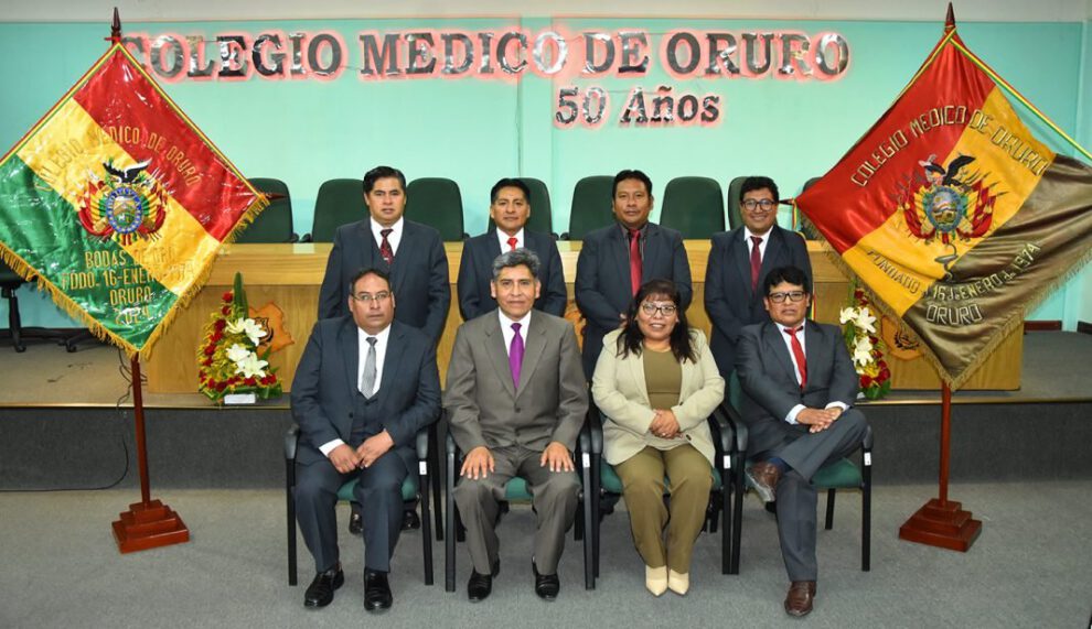 Colegio Médico de Oruro y su historia en Bodas de Oro