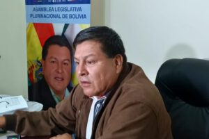 Bolivia rechaza el radicalismo según Delfort Burgos