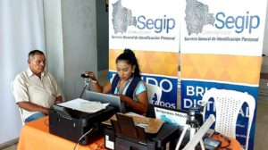 Segip amplía horarios de atención para trámite de cédulas de identidad