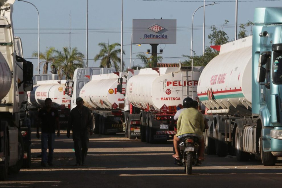 YPFB inversión hidrocarburos 2024