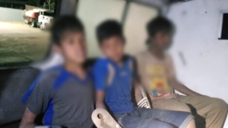 Rescate de niños en el río Piraí
