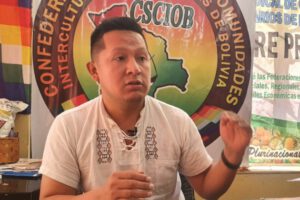 Prórroga de magistrados y bloqueo de carreteras en Bolivia