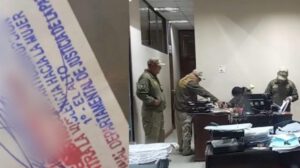Juzgado de El Alto: Secretaria y 4 pasantes aprehendidos por alterar documentos