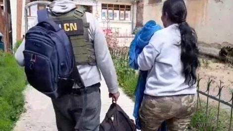 Detienen a ciudadana colombiana con 1.200 kg de cocaína