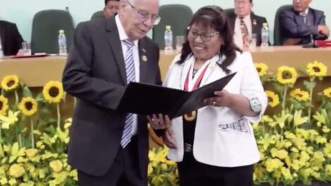 Colegio Médico de Oruro celebra 50 años de lucha y formación profesional