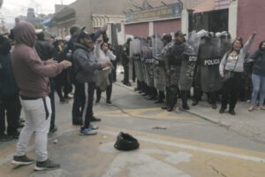 Trifulca en la Brigada Parlamentaria de Oruro