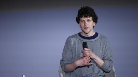Jesse Eisenberg en Sundance con su película A Real Pain