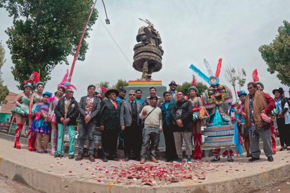 Esculturas de la Morenada Zona Norte en la ciudad