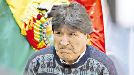 Evo Morales acusa al Gobierno de reprimir a indígenas durante el bloqueo