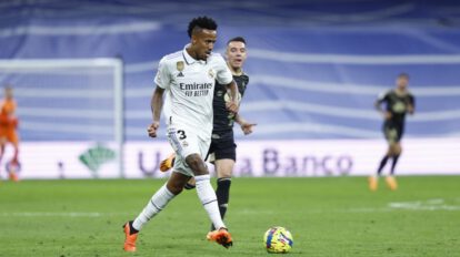 Éder Militao del Real Madrid ha renovado su contrato hasta 2028