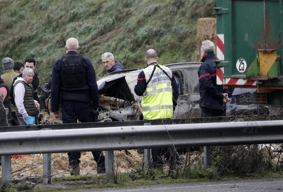 Protesta de agricultores en Francia tras la muerte de una agricultora