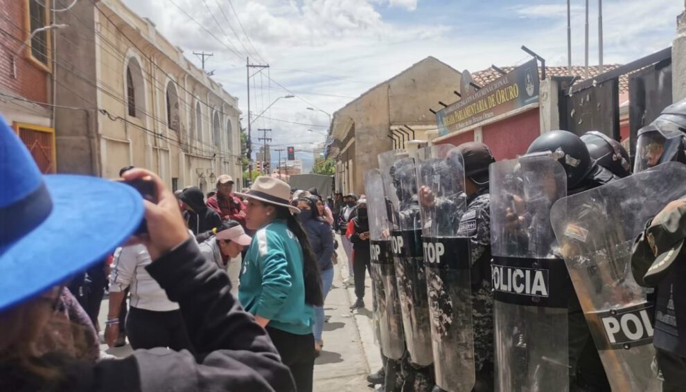 Intento de golpe en la Brigada Parlamentaria de Oruro