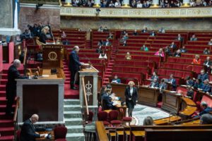 Reforma constitucional para proteger el aborto en Francia