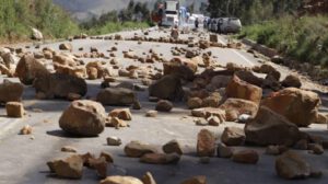 Emboscada en Potosí durante protestas lideradas por grupos afines a Evo Morales