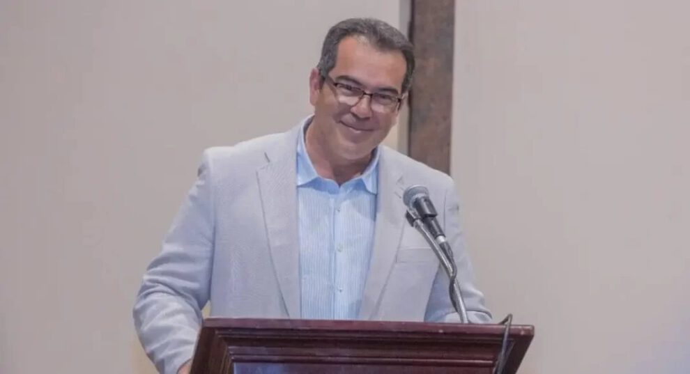 Aguilera como Gobernador de Santa Cruz