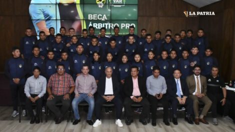 árbitros bolivianos capacitados en Chile