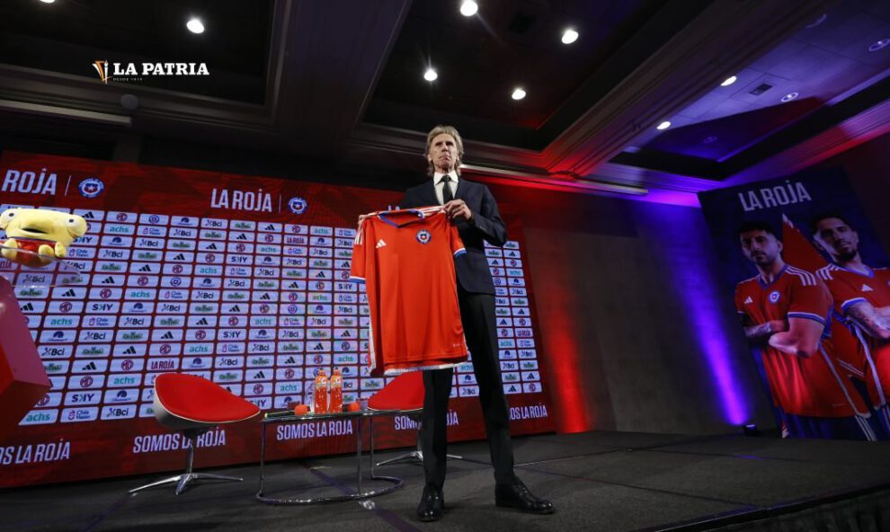 Ricardo Gareca seleccionador de Chile en su presentación oficial
