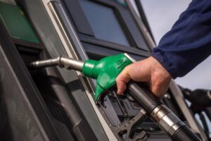 Decomiso de gasolina en la estación de servicio