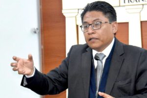 Diálogo legislativo elecciones judiciales con Iván Lima