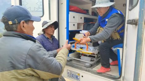 Brigadas médicas en puntos de bloqueo para atender emergencias sanitarias
