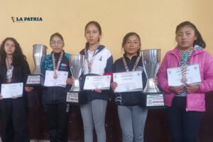 Las ganadoras en la rama femenina en el Festival Panamericano de Ajedrez