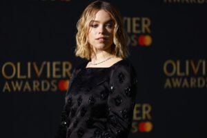 Milly Alcock se une al Universo DC como Supergirl