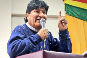 Evo Morales represión mujeres Caracollo