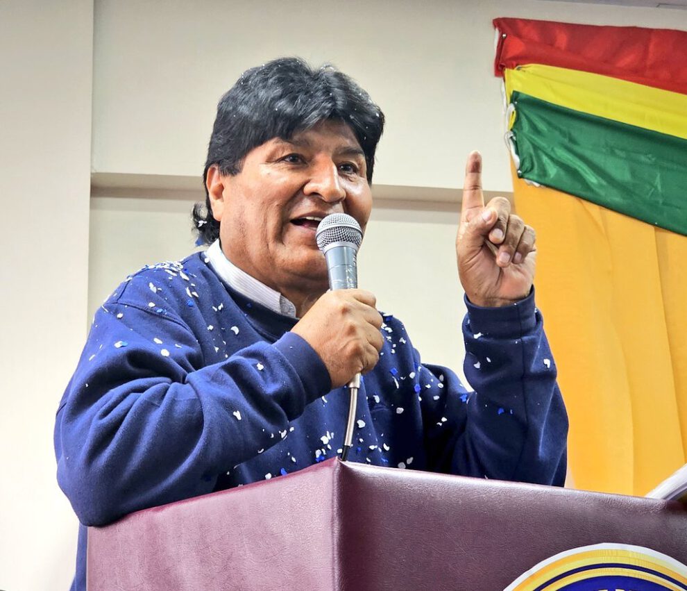 Evo Morales represión mujeres Caracollo