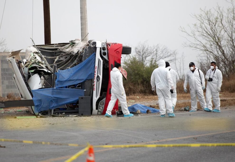 Accidente en México deja 20 muertos y 20 heridos