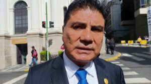 Bloqueos carreteros en Oruro afectan Carnaval y Último Convite