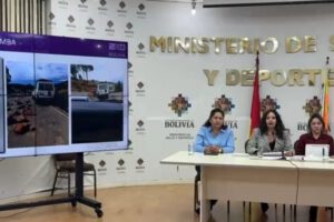 Brigadas médicas en Cochabamba enfrentan agresiones y bloqueos
