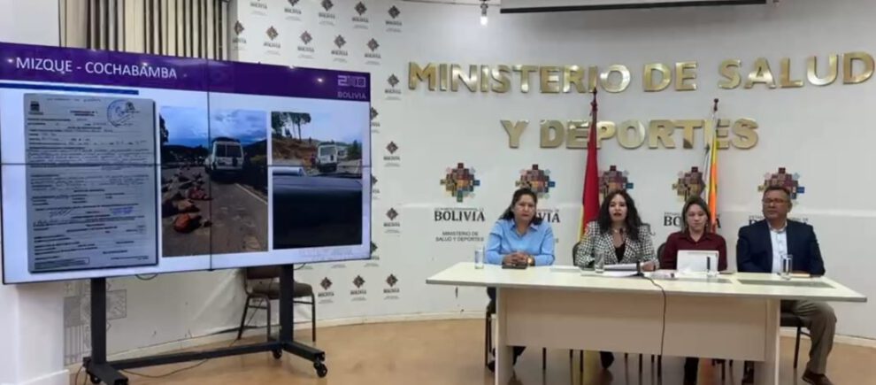 Brigadas médicas en Cochabamba enfrentan agresiones y bloqueos